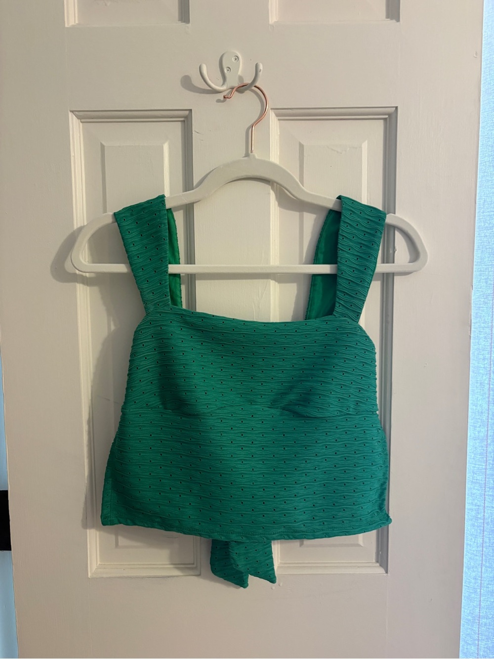 Green Square-Neck Women’s Crop Top
